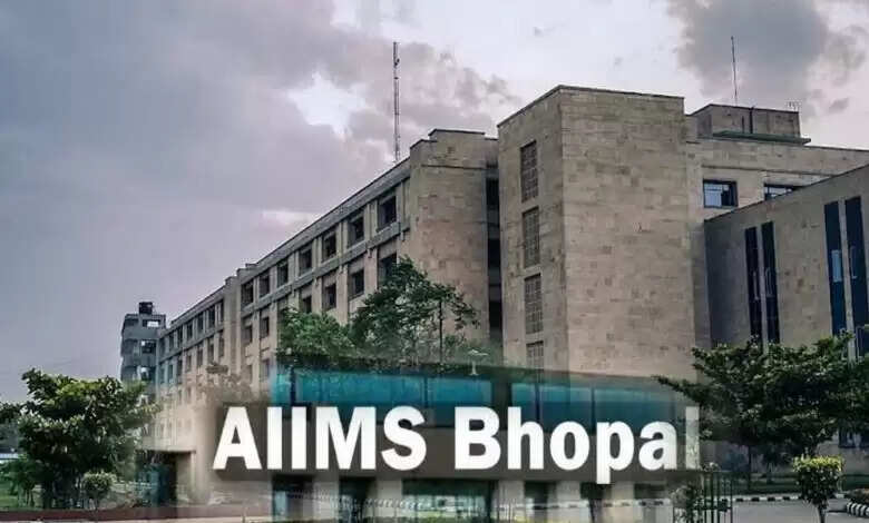 AIIMS भोपाल ने पहली बार ट्रांसकैथेटर एओर्टिक वाल्व इम्प्लांटेशन (TAVI) किया