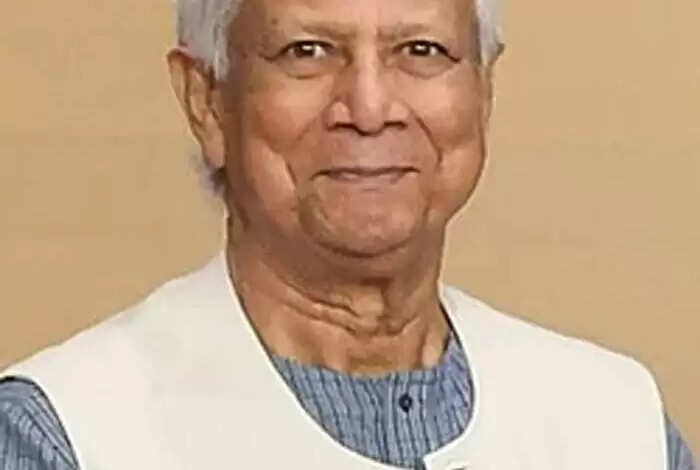 बांग्लादेश एक बार फिर राजनीतिक उथल-पुथल के मुहाने पर खड़ा, मुहम्मद यूनुस के इस्तीफे की अटकलें तेज