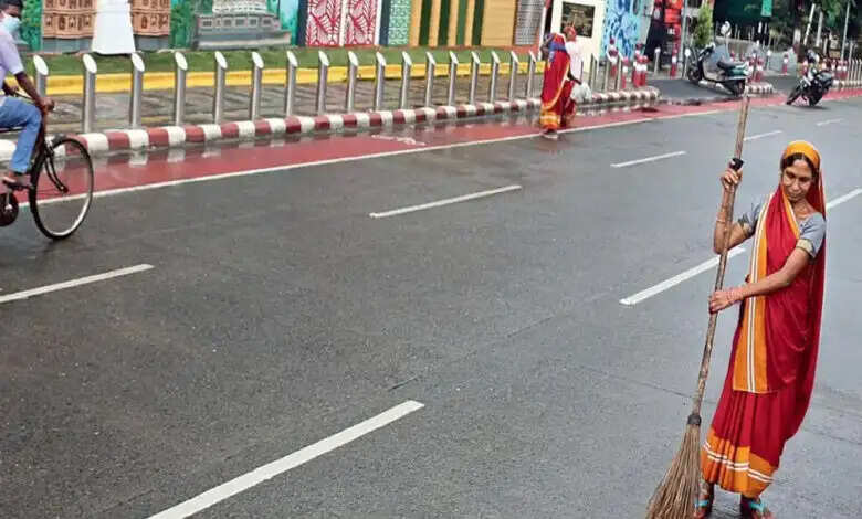 स्वच्छता सर्वेक्षण के दिन सुबह शहर की सफाई व्यवस्था आम दिनों की तुलना में बेहतर नजर आई