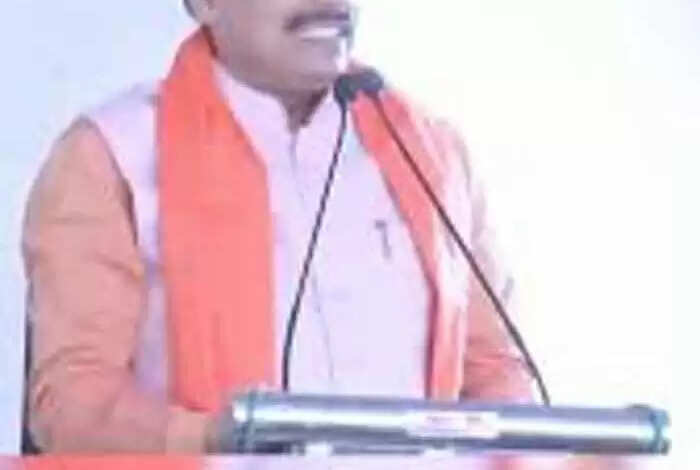 प्रकृति से प्रेम, संस्कृति का सम्मान और मित्रता का महत्व प्रतिपादित करते है भगवान श्रीकृष्ण : मुख