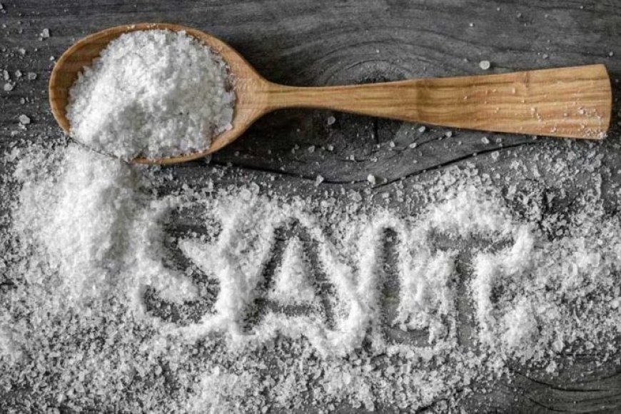 icmr-की-रिपोर्ट-में-खुलासा:-जरूरत-से-दोगुना-नमक-खा-रहे-हैं-भारतीय,-सेहत-पर-मंडरा-रहा-खतरा