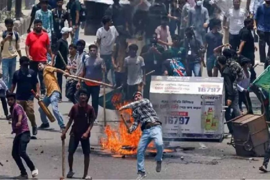 बांग्लादेश-में-हिंदू-समुदाय-पर-हमला:-12-की-हत्या,-4-लड़कियां-अगवा