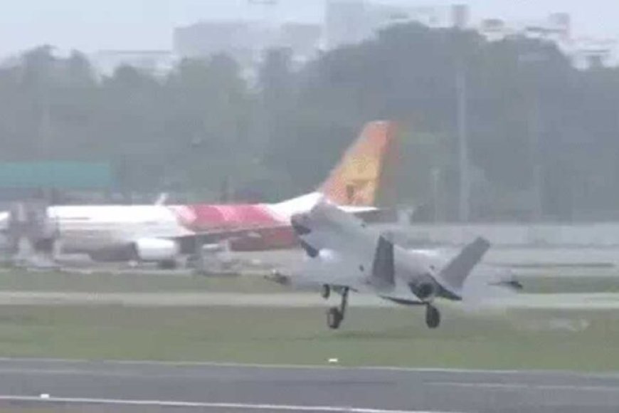 केरल-से-ब्रिटिश-रॉयल-नेवी-का-f-35b-लड़ाकू-विमान-उड़ा,-एक-महीने-के-इंतजार-के-बाद-भरी-उड़ान