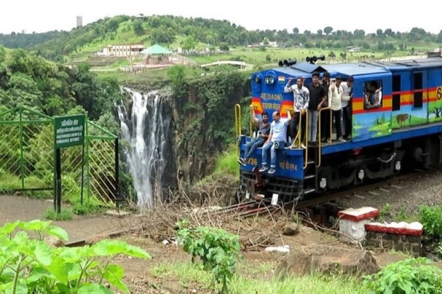 विश्व-आदिवासी-दिवस-पर-रेलवे-का-फैसला,-9-अगस्त-की-पातालपानी-कालाकुंड-ट्रेन-की-सभी-बुकिंग-रद्द