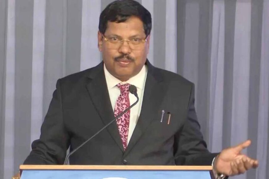 ‘ना-मैं-समाचार-देखता,-ना-यूट्यूब-इंटरव्यू-से-फैसला-करता’-–-सुनवाई-में-cji-गवई-का-बयान