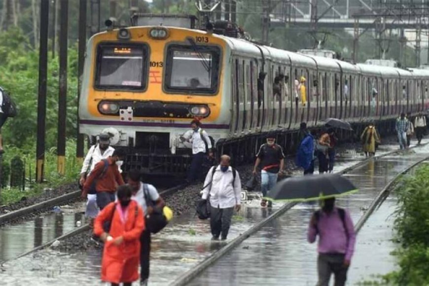 महाराष्ट्र-में-भारी-बारिश-का-कहर:-12-मौतें,-16-लंबी-दूरी-की-ट्रेनें-रद्द