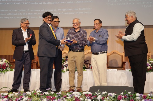 teachers-day-2025:-srm-ap-recognises-ten-faculty-with-excellence-awards
