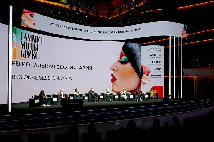 indian-delegation-makes-its-mark-at-brics+-fashion-summit