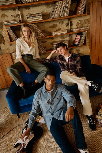 pepe-jeans-london-unveils-autumn-winter-2025-campaign-–-“very-real.-very-pepe”