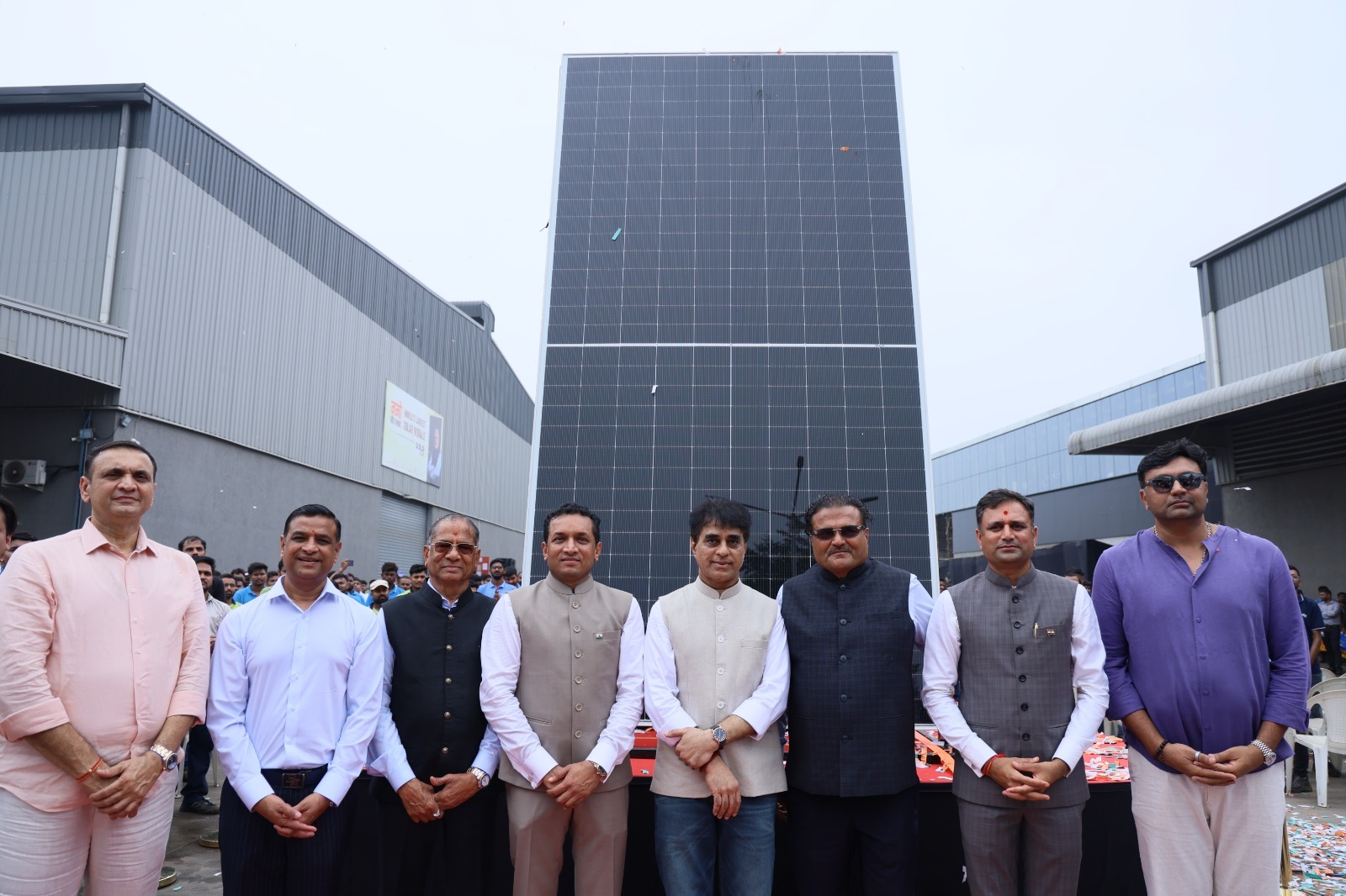 goldi-solar-creates-world’s-largest-solar-module-to-honour-pm-modi’s-75th-birthday