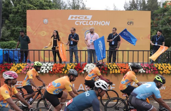 more-than-2,000-cyclists-pedal-for-rs-33.6-lakhs-at-the-3rd-edition-of-hcl-cyclothon-chennai