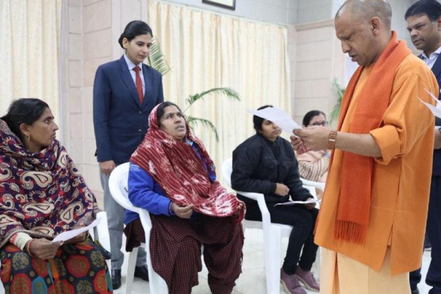 जनपद-में-प्रत्येक-पीड़ित-की-शिकायत-सुन,-समाधान-करें-डीएम-एसएसपीः-मुख्यमंत्री