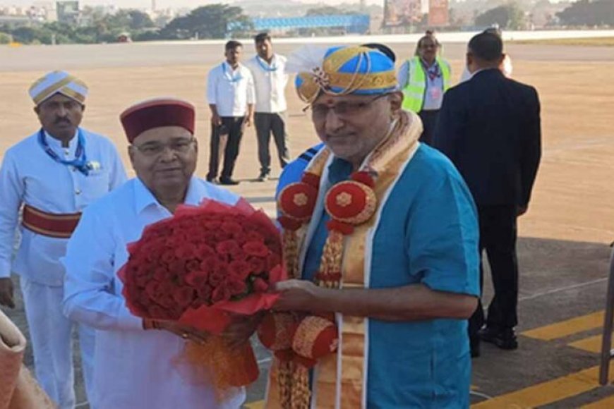 उपराष्ट्रपति-सीपी.-राधाकृष्णन-बेंगलुरु-पहुंचे,-राज्यपाल-थावर-चंद-गहलोत-ने-किया-स्वागत