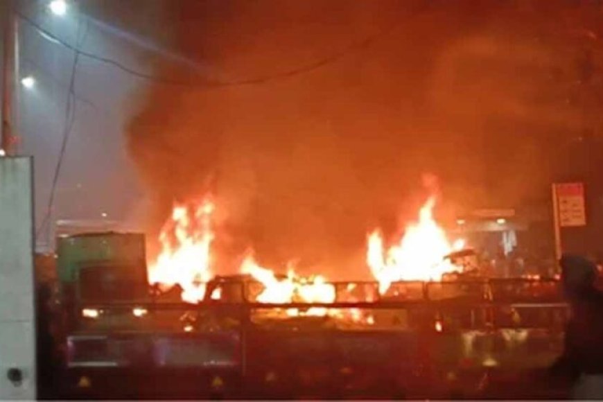 लाल-किला-मेट्रो-स्टेशन-के-पास-कार-में-धमाका,-कई-लोग-घायल