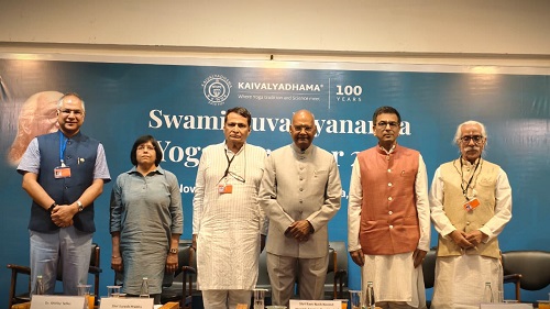 kaivalyadhama-honours-three-yoga-luminaries-with-swami-kuvalyananda-yoga-puruskar-2025