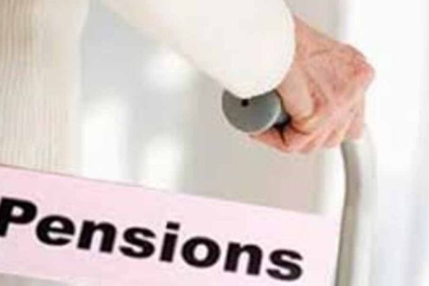 पेंशनर्स-के-लिए-खुशखबरी:-घर-बैठे-बन-जाएगा-डिजिटल-लाइफ-सर्टिफिकेट,-uidai-ने-जारी-की-नई-गाइडलाइन