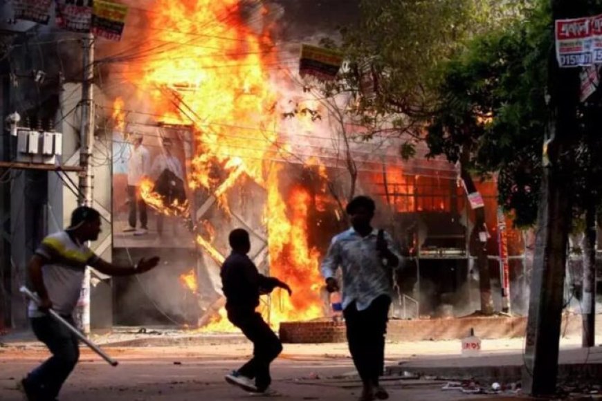 बांग्लादेश-में-उपद्रव-फिर-भड़का,-शेख-हसीना-को-सजा-ए-मौत-पर-हिंसा,-दो-की-मौत