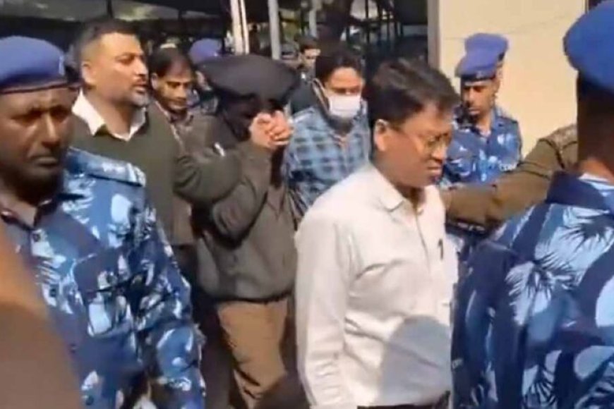 ना-पछतावा,-ना-डर…-दिल्ली-ब्लास्ट-आरोपी-आमिर-से-मिलकर-वकील-ने-क्या-कहा?