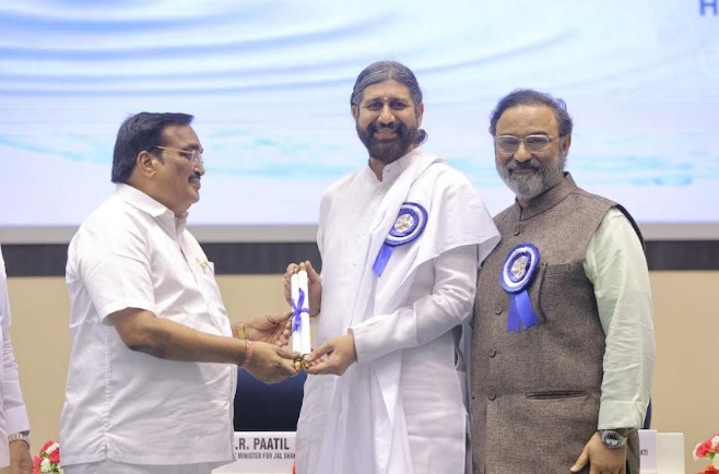a-historic-day:-the-art-of-living-awarded-two-national-recognitions-for-water-conservation